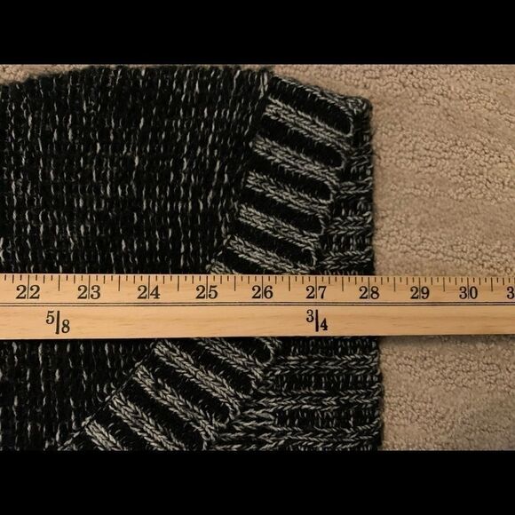 XS Black + Grey Vera Moda Sweater - Picture 11 of 11